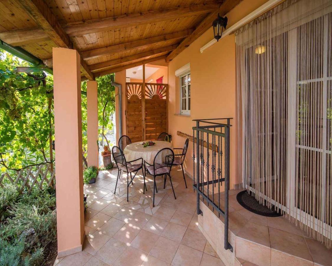 Apartments In Vrbnik/Insel Krk 13597 מראה חיצוני תמונה