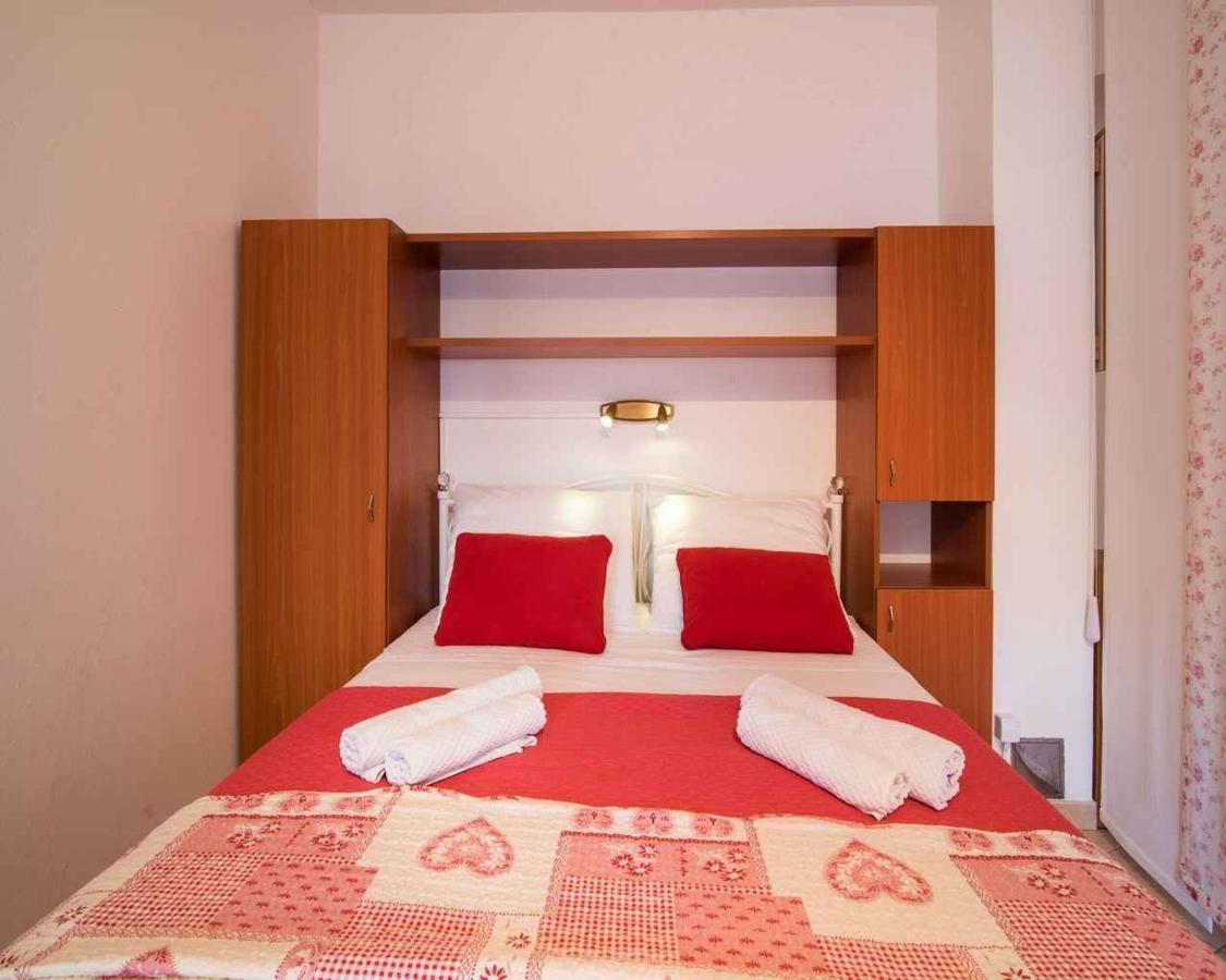 Apartments In Vrbnik/Insel Krk 13597 מראה חיצוני תמונה